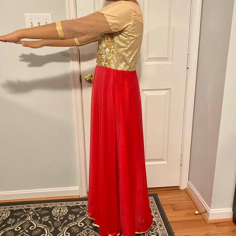 Indian Pakistani Pink and Gold Anarkali Salwar Kameez - Picture 9 of 9
